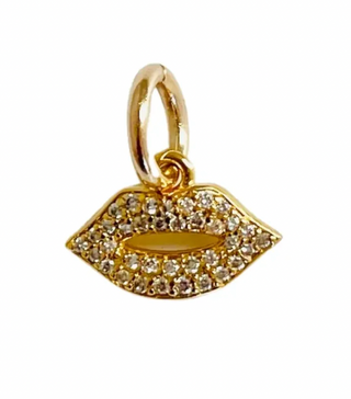 Kisses Charm