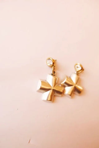 She's So Statement Earrings Cross, Silver
