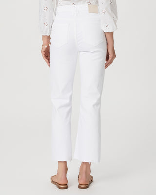 Courtney, Crisp White